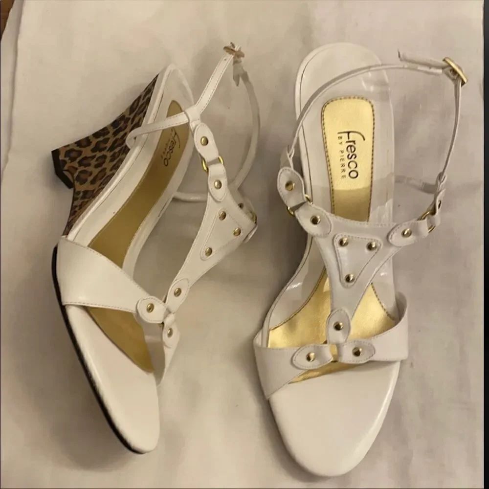 FRESCO BY PIERRE WHITE WITH GOLD STUDS, LEOPARD WEDGE SANDALS. NEW